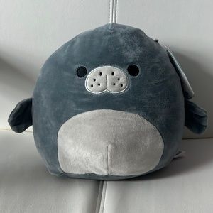 BNWT 8” Matt the Manatee Squishmallow